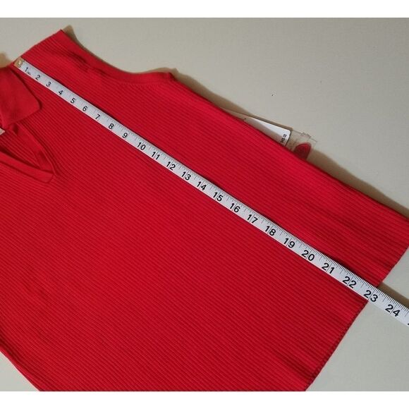 Jones New York Sport Sleeveless Sweater - Picture 4 of 7